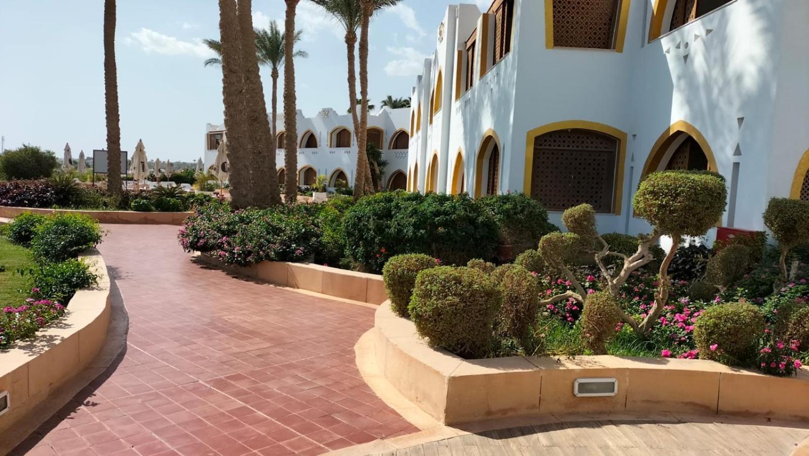 Hotel Domina Coral Bay Prestige à Charm el-Cheikh Extérieur photo